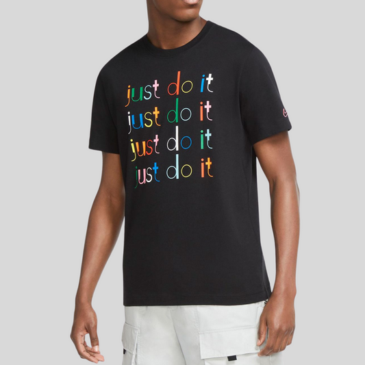 Nike Camiseta Sportswear JDI - CW6800-010