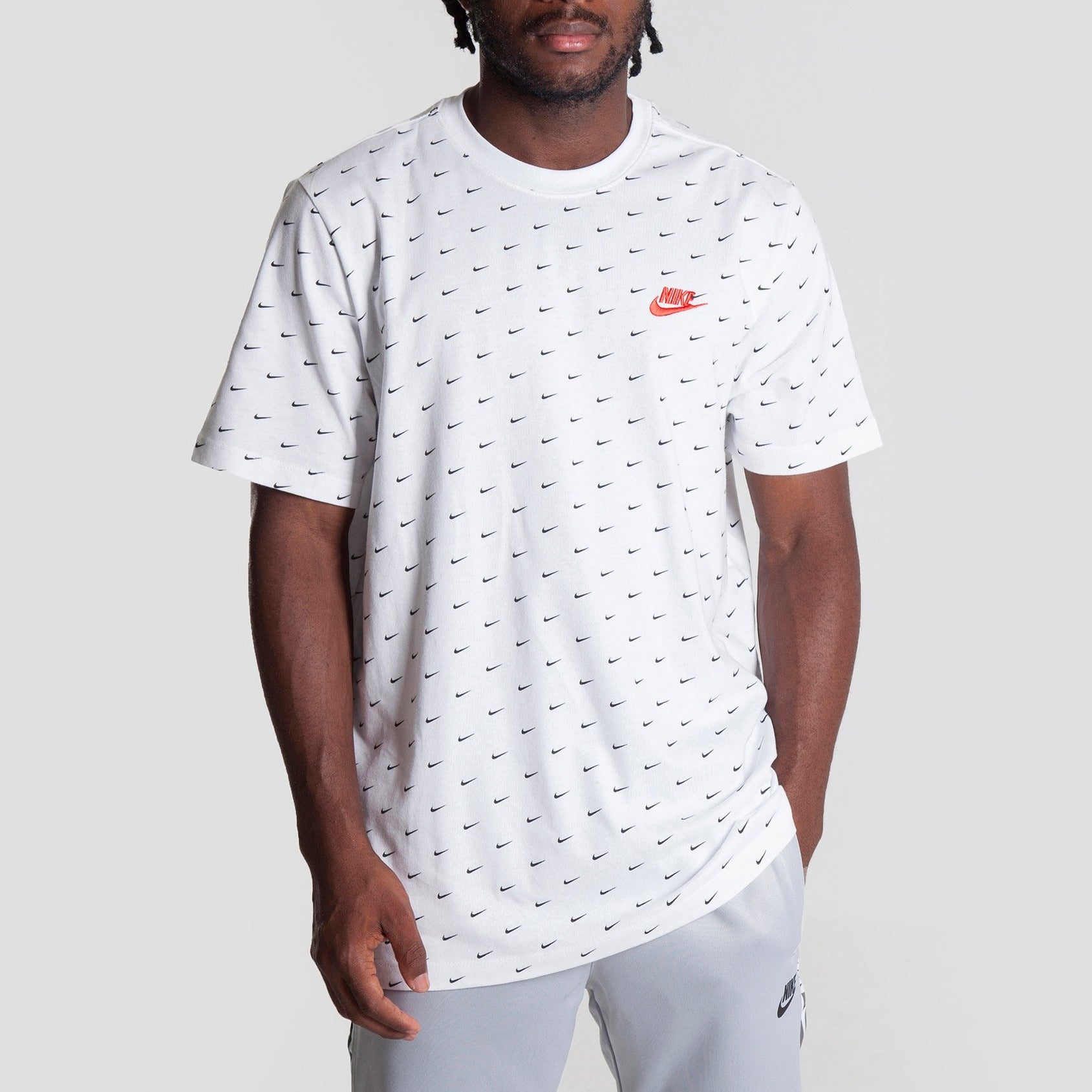 Nike Camiseta Sportswear Swoosh - CV5590-102 - Colección Chico