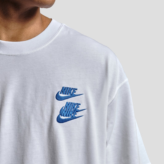 Nike Camiseta World Tour 2 Sportswear - CV0989-100 - Colección Chico