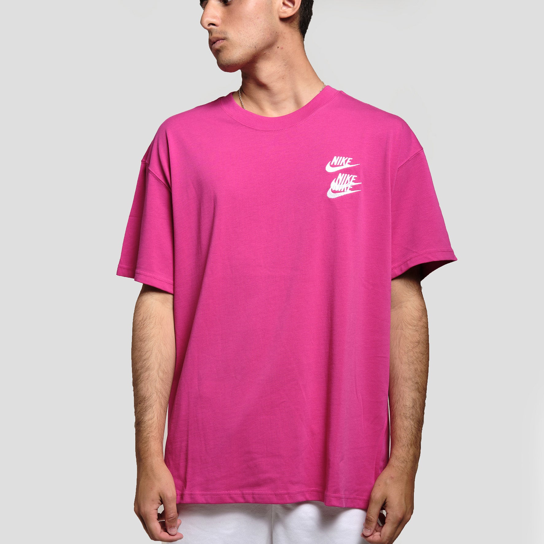 Nike Camiseta World Tour 2 Sportswear - DA0989-615- Colección Chico