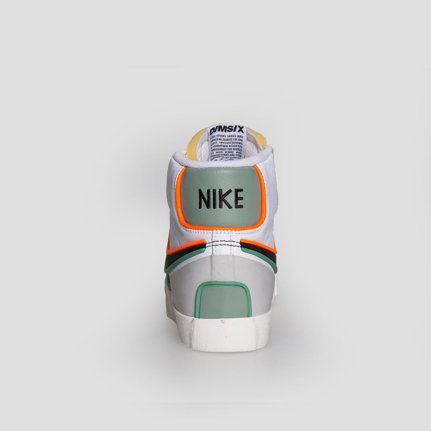 Nike Zapatilla Blazer Mid Infinite - DA7233-104 - Colección Chico