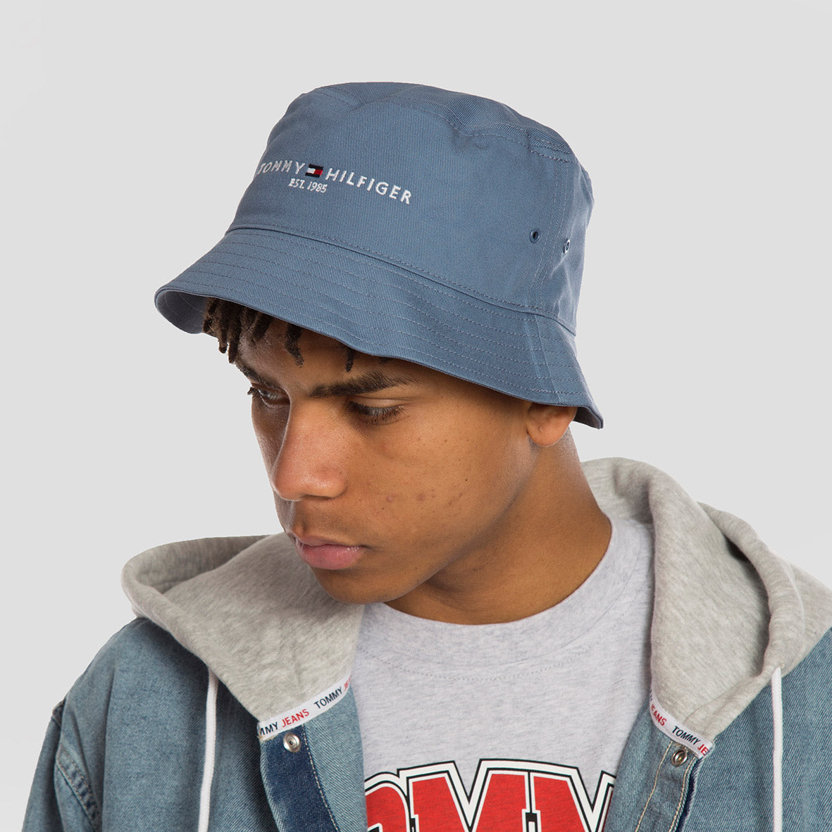 Tommy Jeans Bucket - AM0AM07354 - Colección Unisex